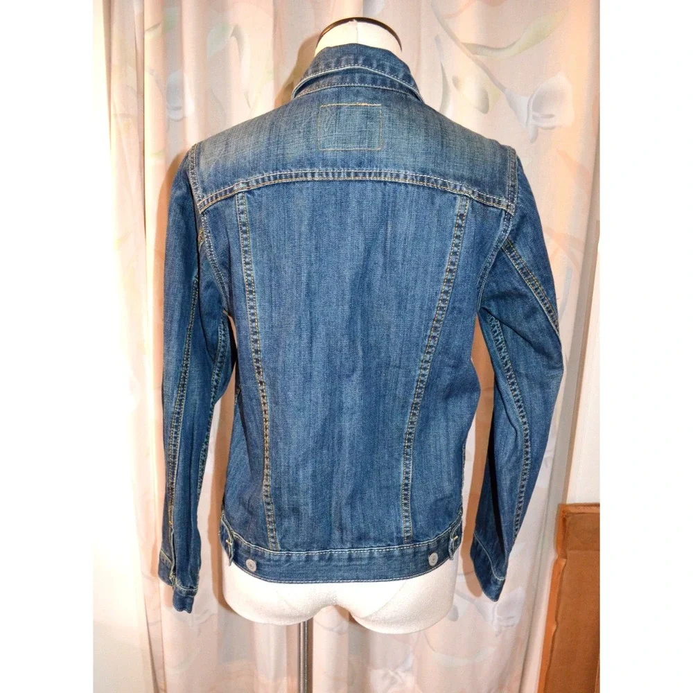 Levi's Blue Denim Trucker Jacket Girls‎ Size L (12-13 years)